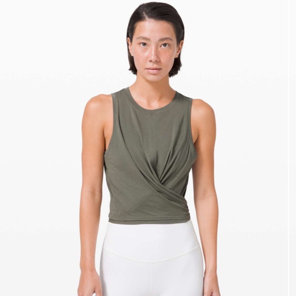 Lululemon Time to Restore Tank Size 6